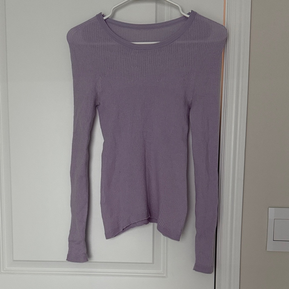 Lulu lemon ribbed purple wool sweater. XS. Preshrunk. Like new.